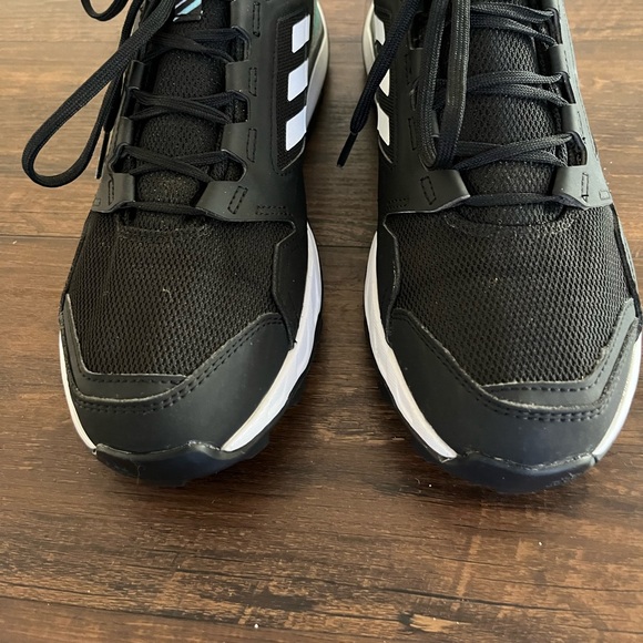 Adidas Terrex Agravic TR Trail Running Shoes Ladies Size 8.5 - Picture 2 of 10